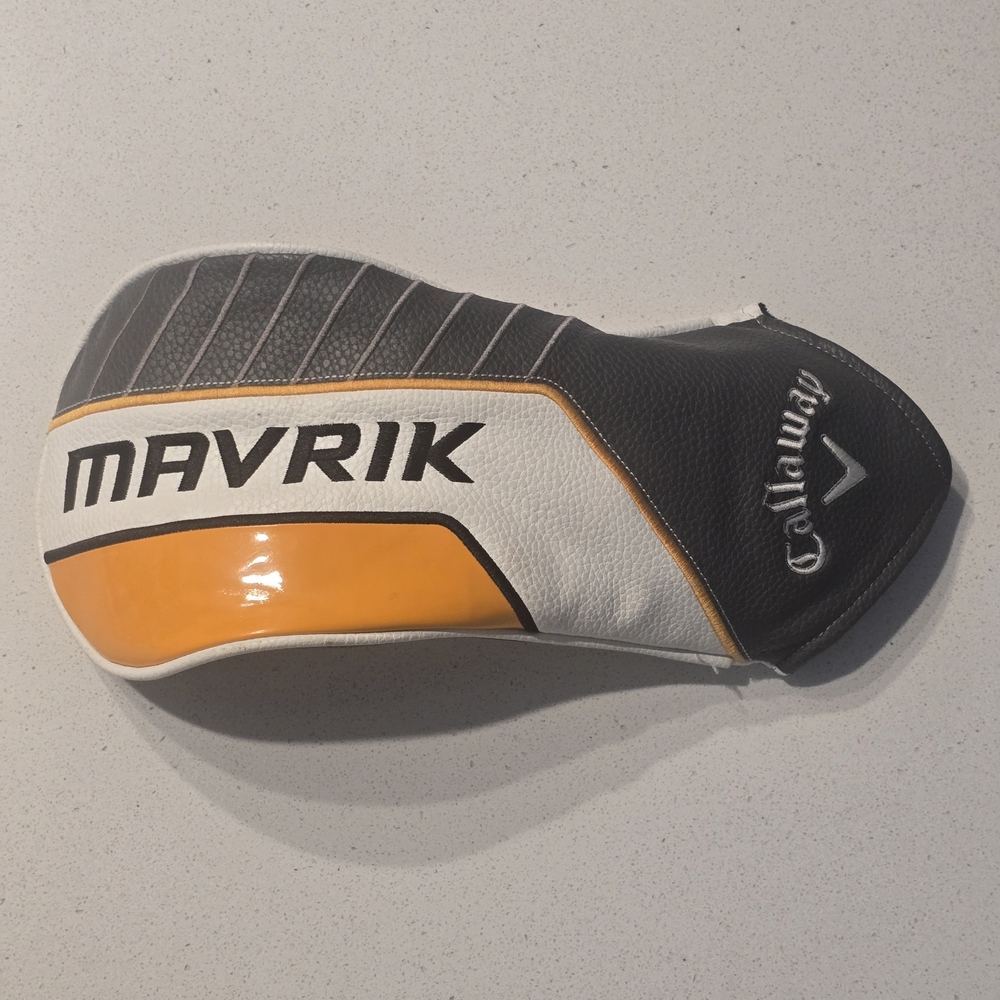 Callaway MAVRIK Golf Headcover in White, Black & Orange